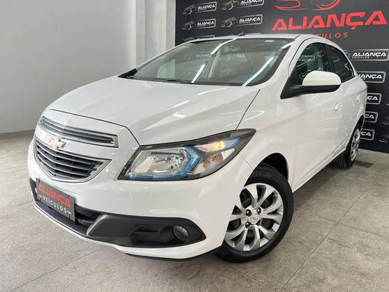 CHEVROLET PRISMA 1.4 MPFI LT 8V FLEX 4P MANUAL CHEVROLET PRISMA 1.4 MPFI LT 8V FLEX 4P MANUAL